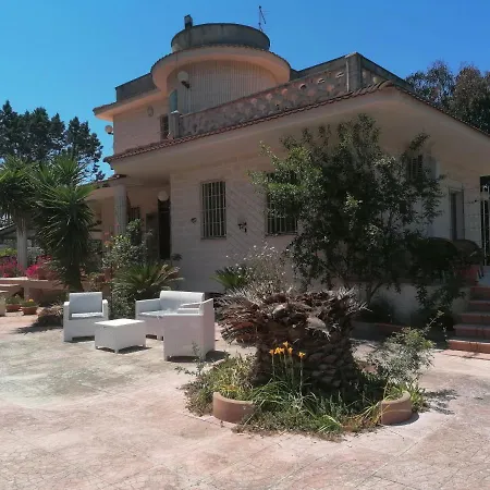 Vacanze Il Parco Alberato 圣维托诺曼